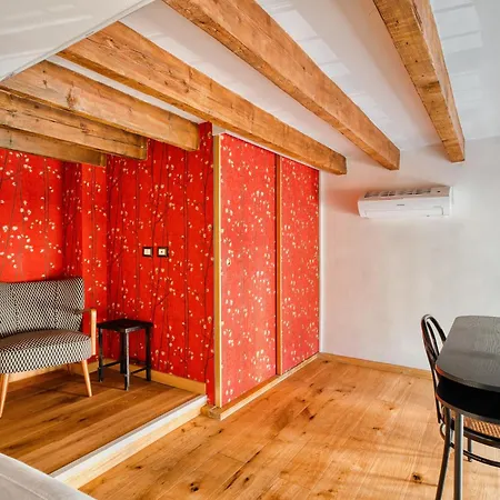 The Yellow; Luxury Loft In The Center Of アパート